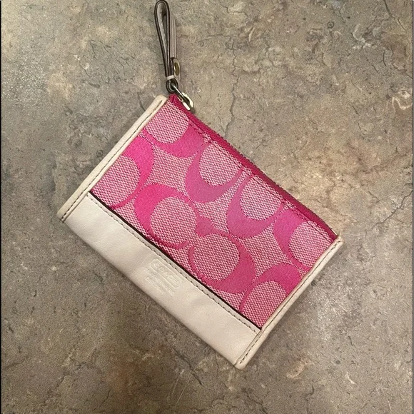 COACH- SMALL PINK & WHITE, ZIP CLOSE WALLET/ CARD HOLDER. - Picture 1 of 5